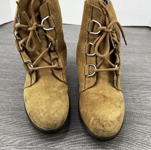 Sorel Women’s Wedge Lace-Up Boot - Size 6/6.5 Ankle Bootie